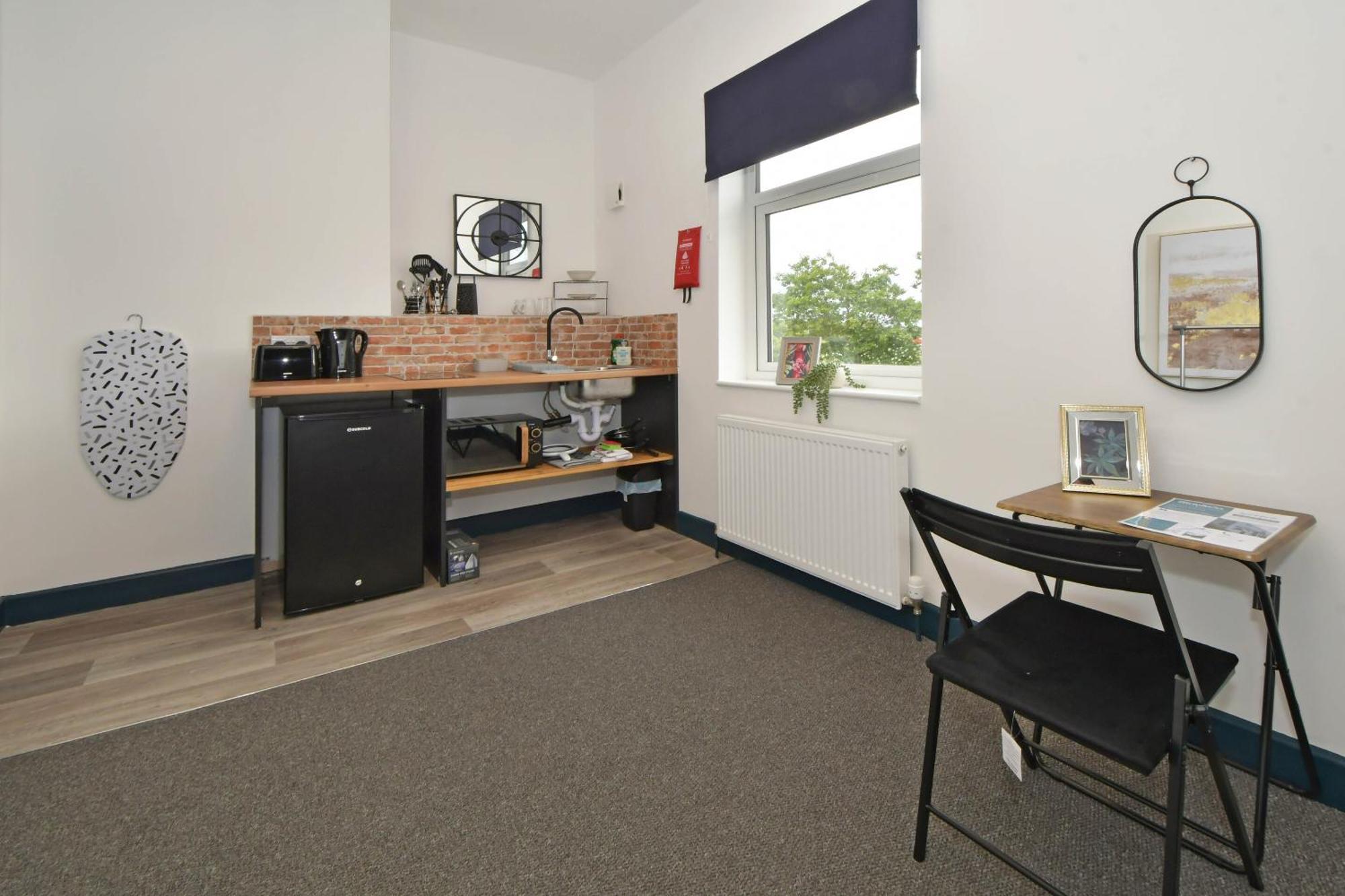 Stay At Shobnall Road Rooms And Studios Burton Eksteriør bilde
