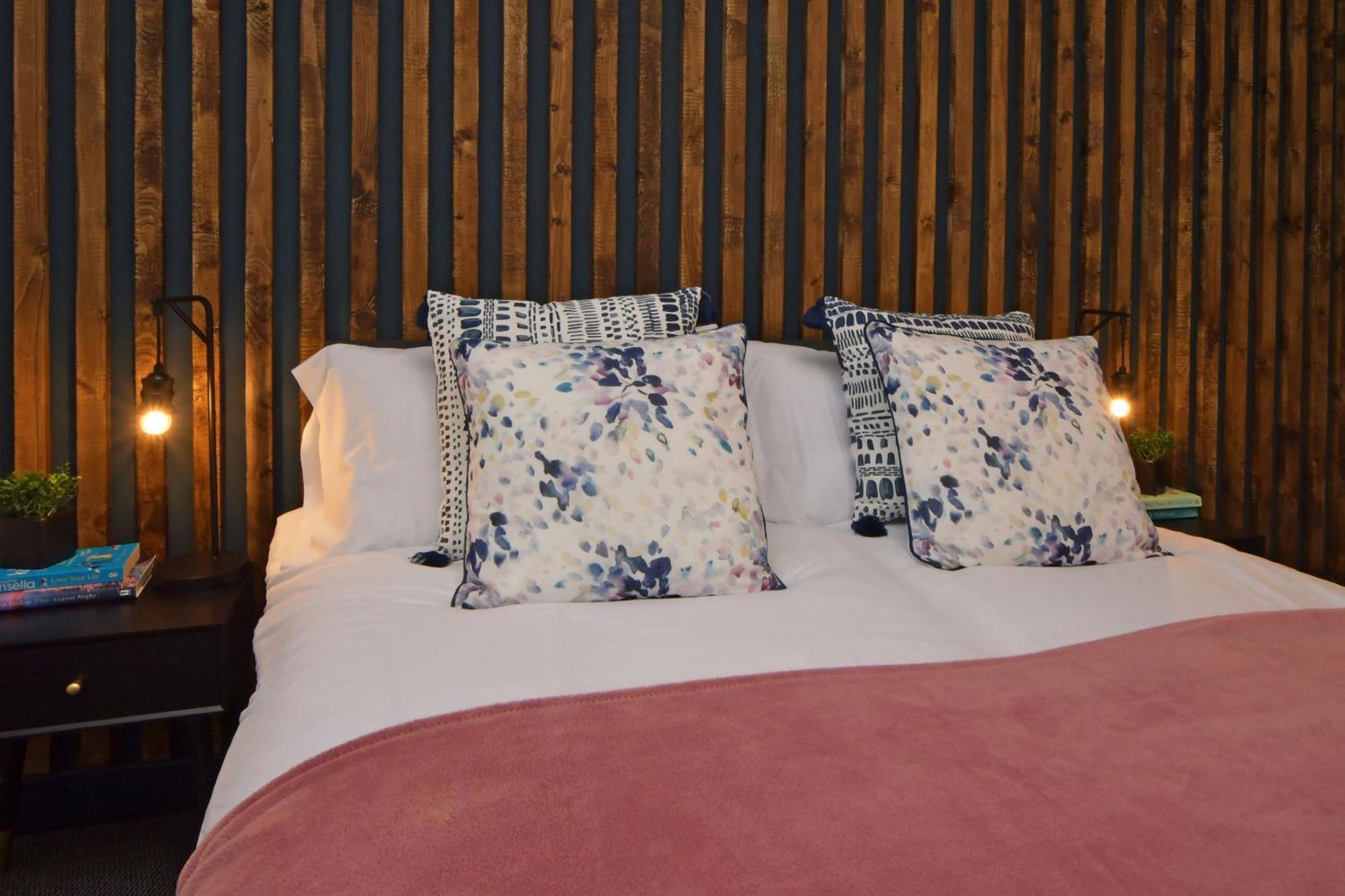 Stay At Shobnall Road Rooms And Studios Burton Eksteriør bilde