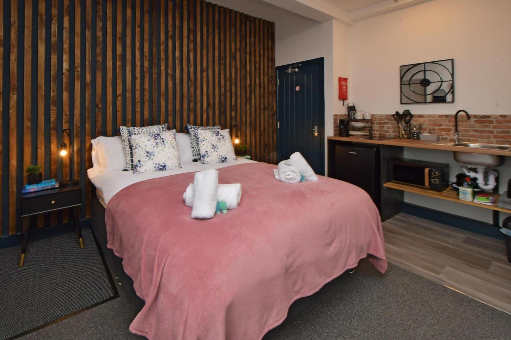 Stay At Shobnall Road Rooms And Studios Burton Eksteriør bilde